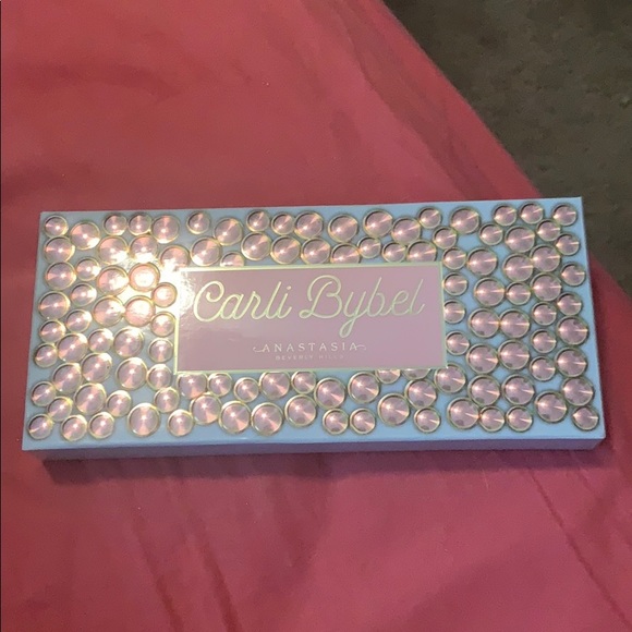 Anastasia Beverly Hills Other - Anastasia Carli Bybel eyeshadow palette